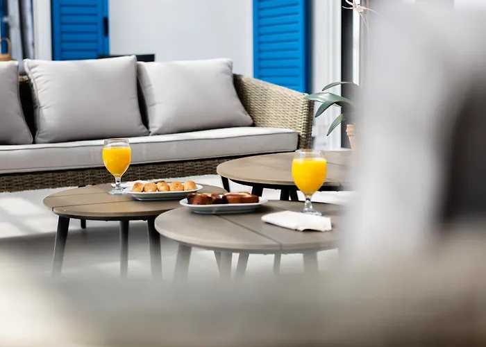 Villa Spacious House With Cottage&pool